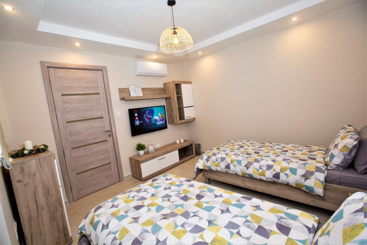 Honeycomb Designer Apartment St. Paul's Bay Esterno foto